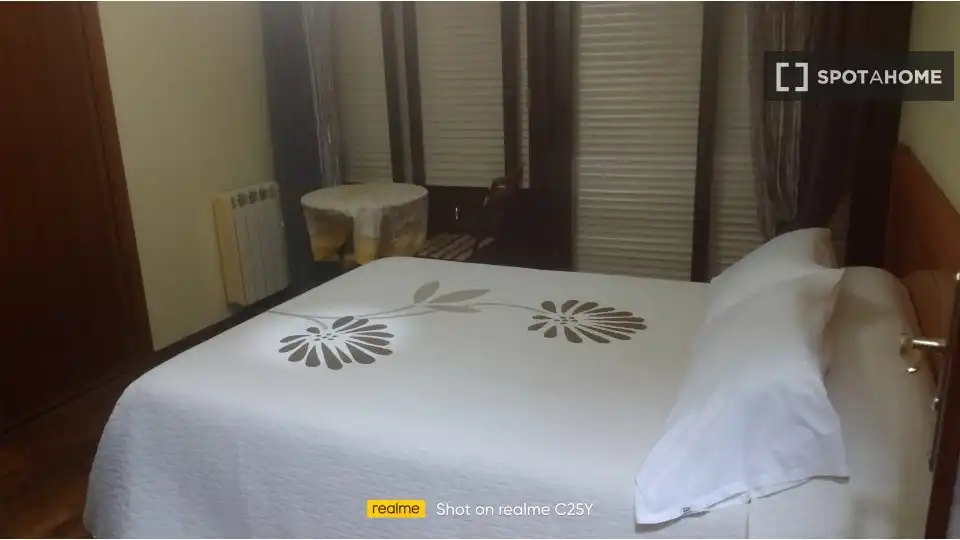 Habitación 75 m², Vigo