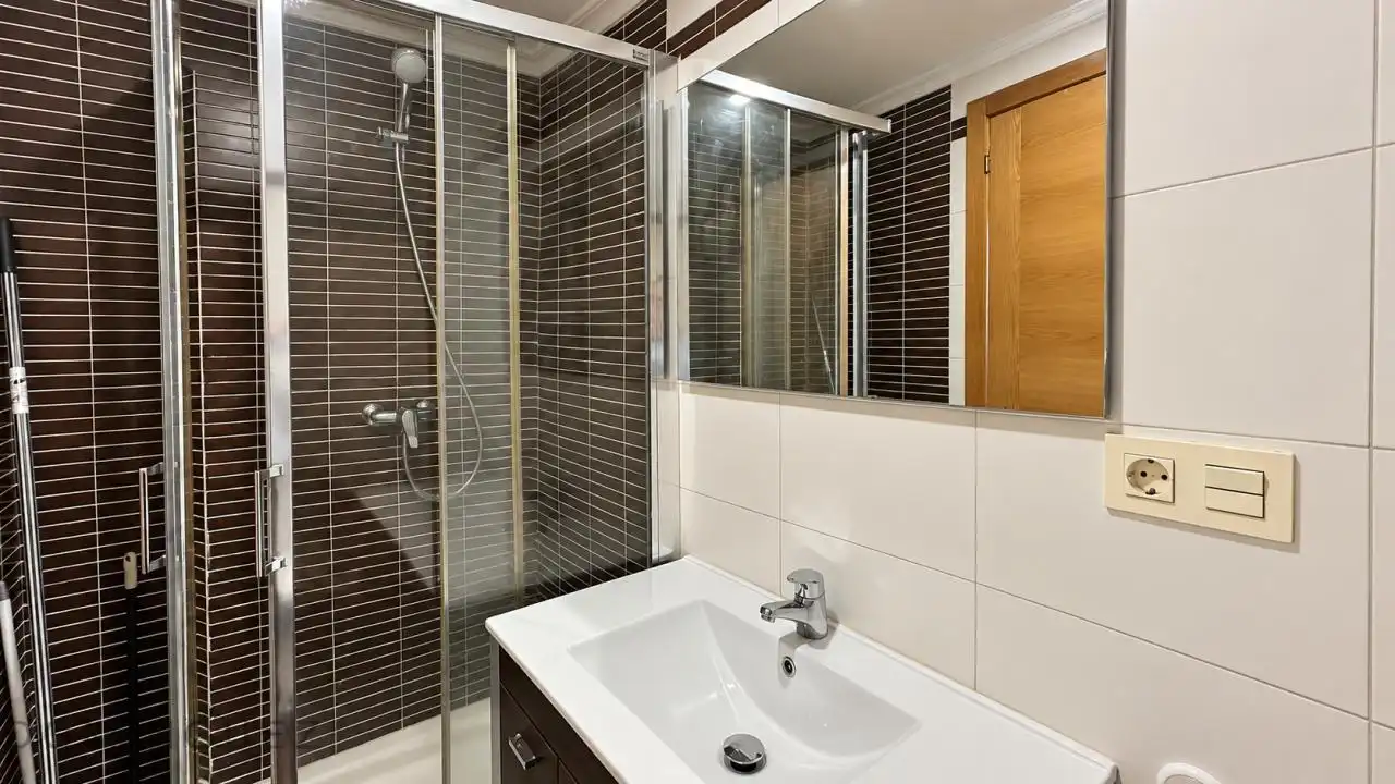Piso de 80 m² en Vigo