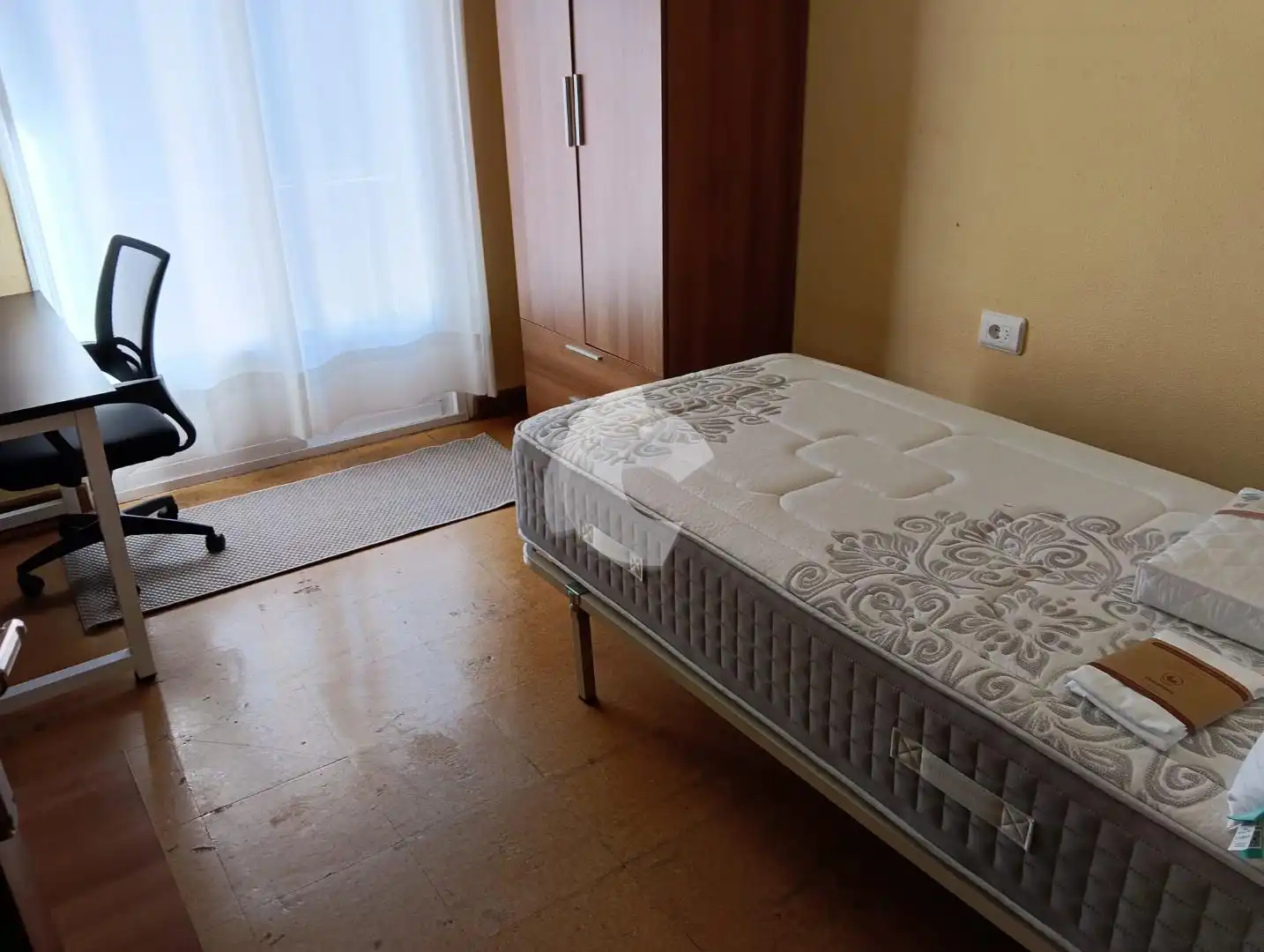 Piso de 85 m² en Ourense