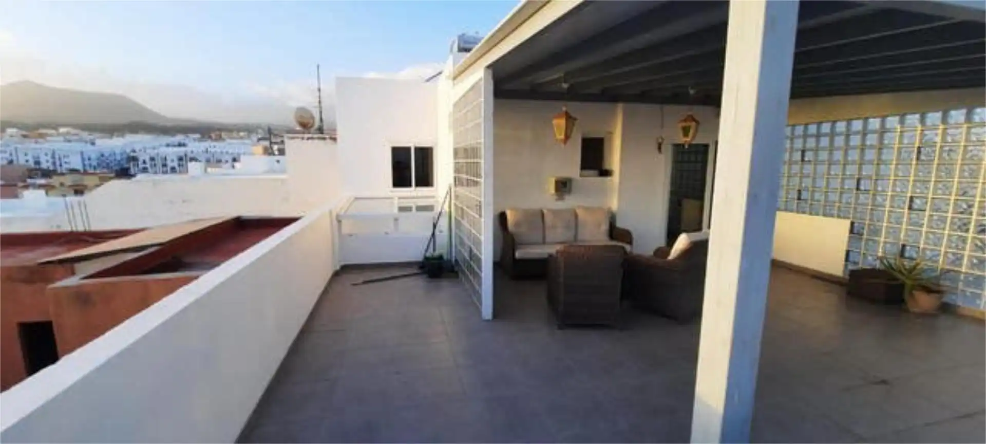 Habitació de lloguer, Arona