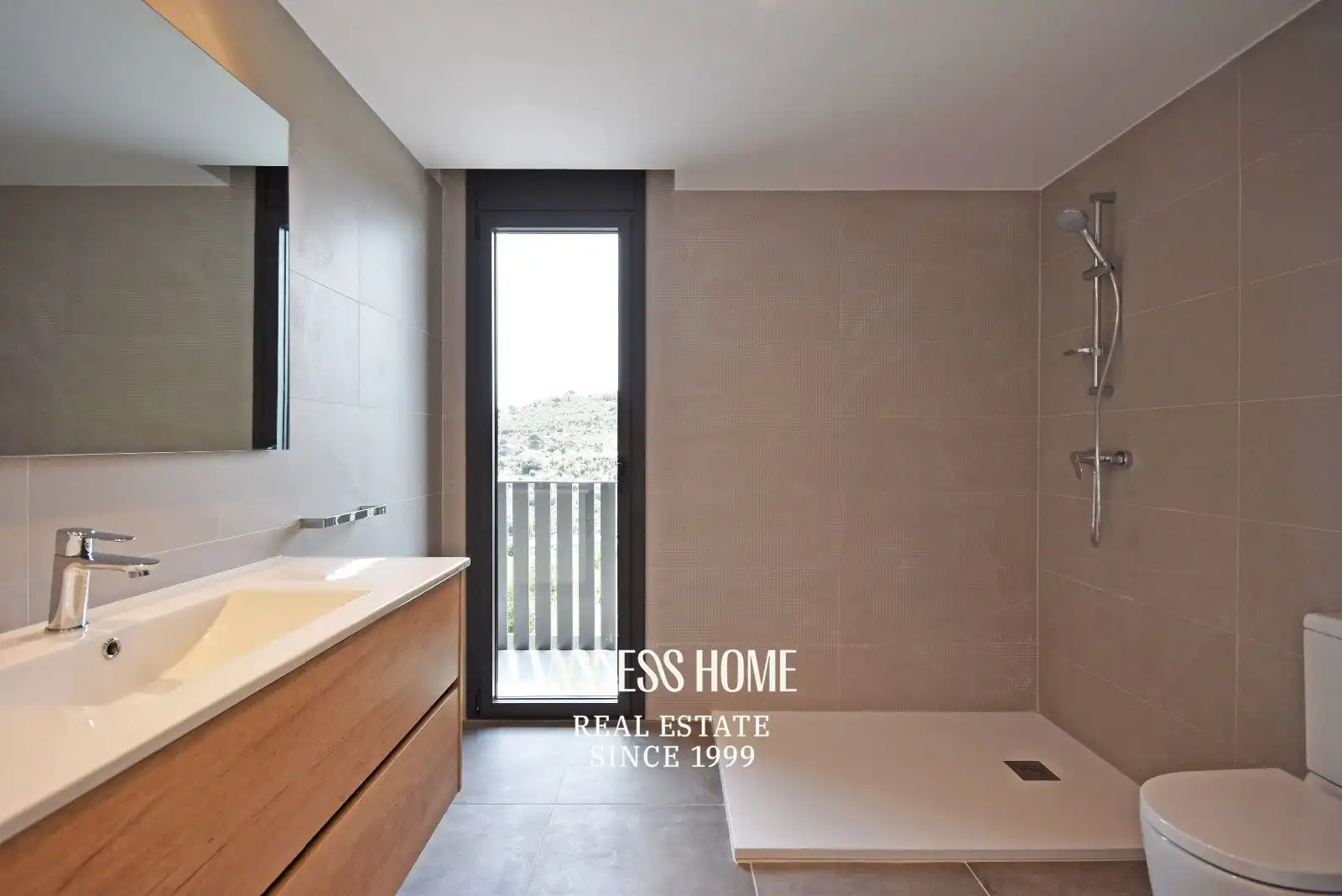 Casa de 364 m² a Tiana