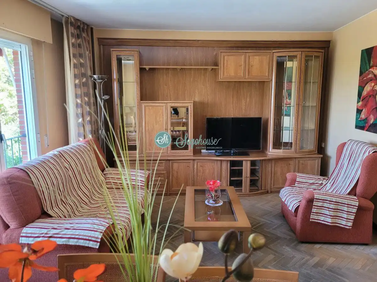 Piso de 93 m² en Segovia