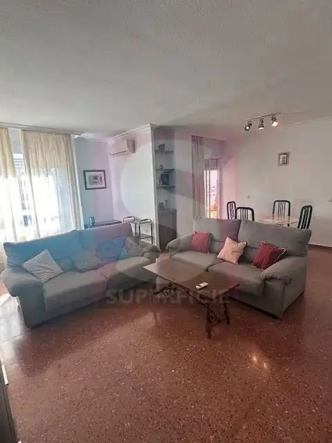 Piso de 90 m² en Badajoz