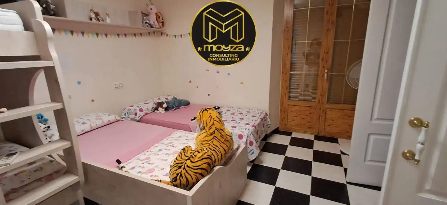 Piso de 250 m² en Jaén