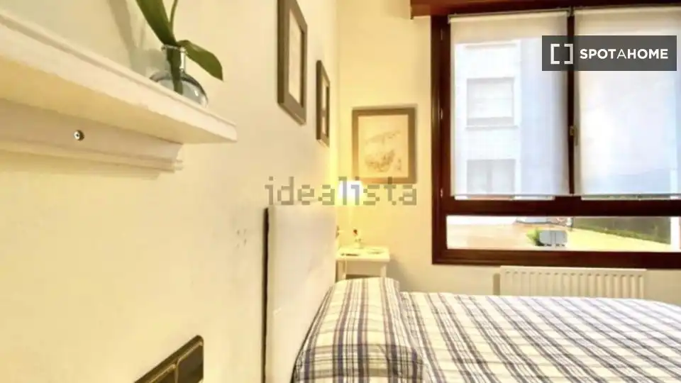 Habitación 104 m², Bilbao