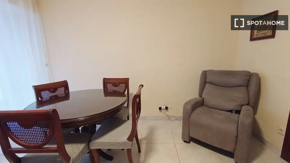 Habitación 81 m², Zaragoza