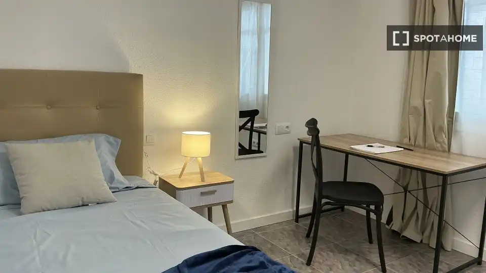 Habitació de lloguer, Alacant