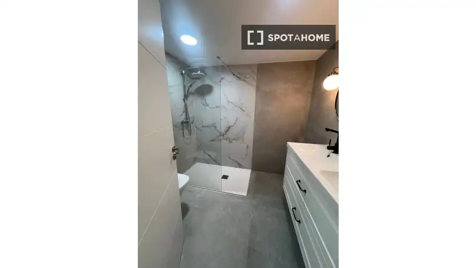 Habitación 81 m², Zaragoza