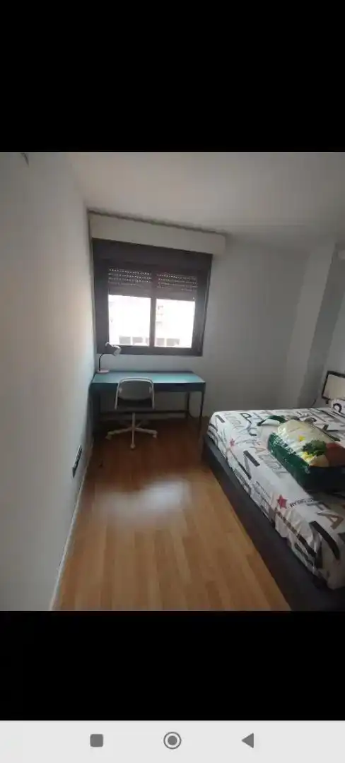 Habitación 90 m², Alicante