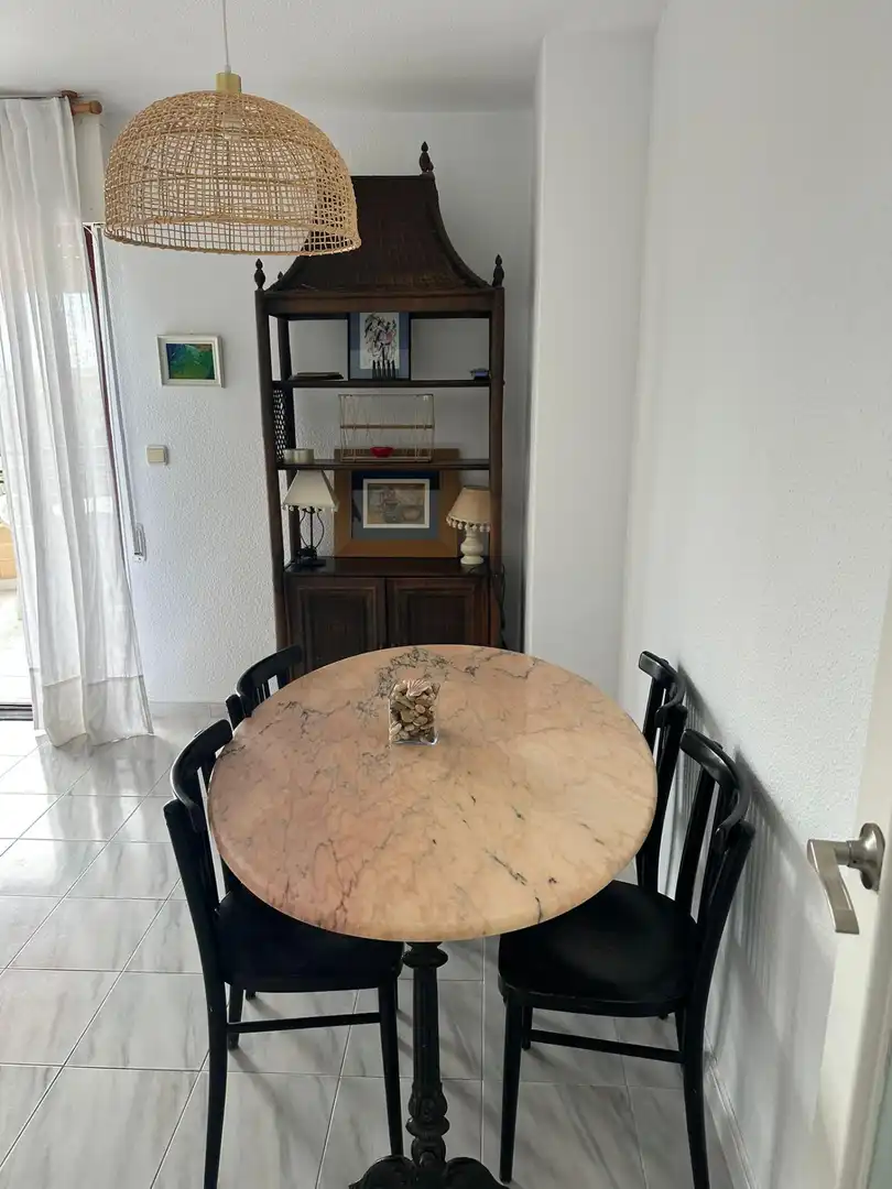 Wohnung 70 m² in Alicante