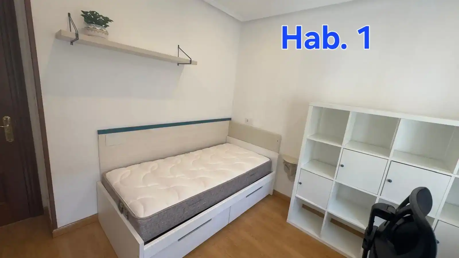 Habitación 85 m², Oviedo