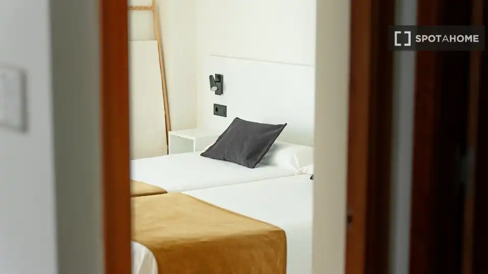 Habitación 46 m², Piélagos