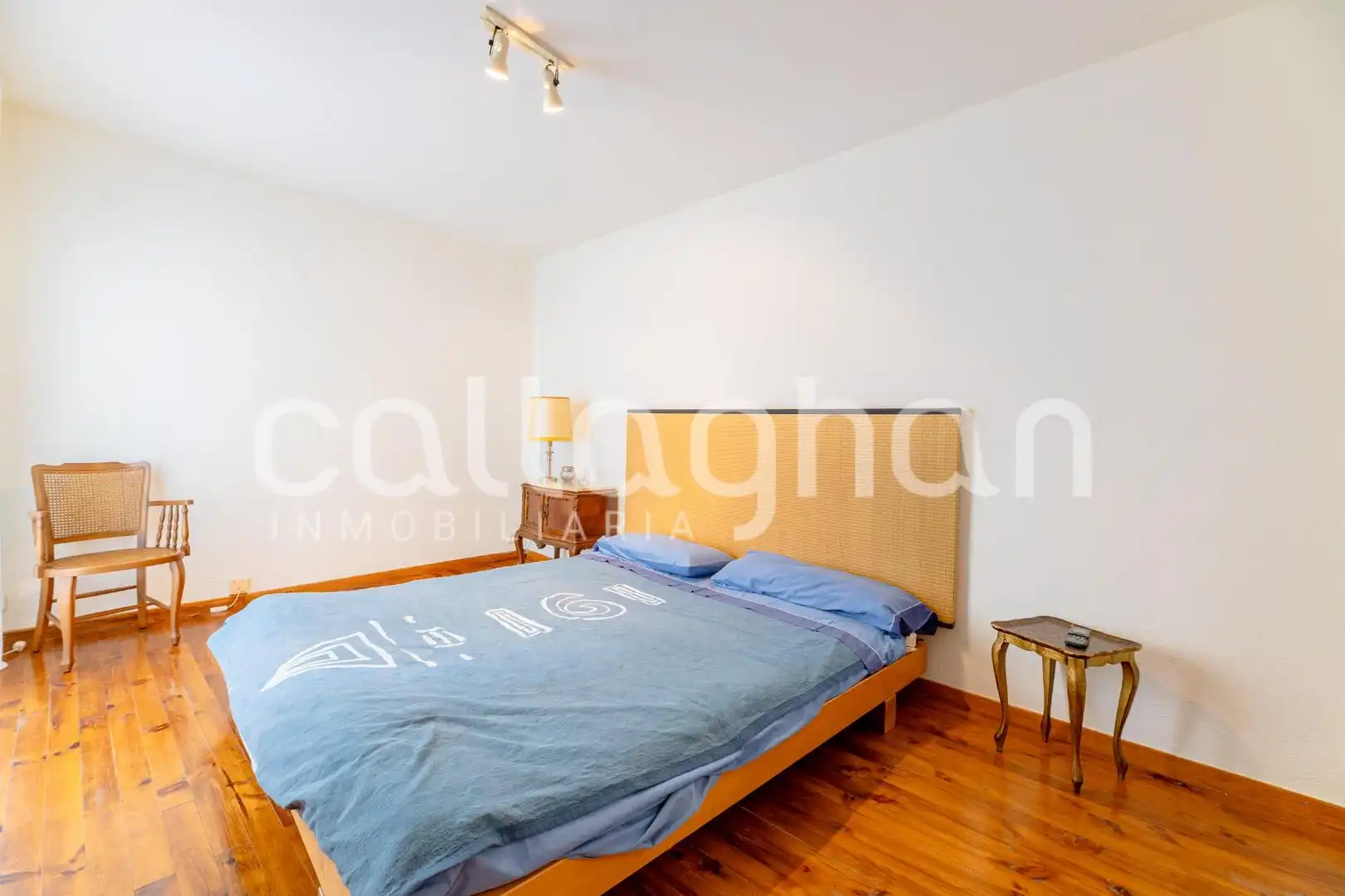 Wohnung 177 m² in Valencia