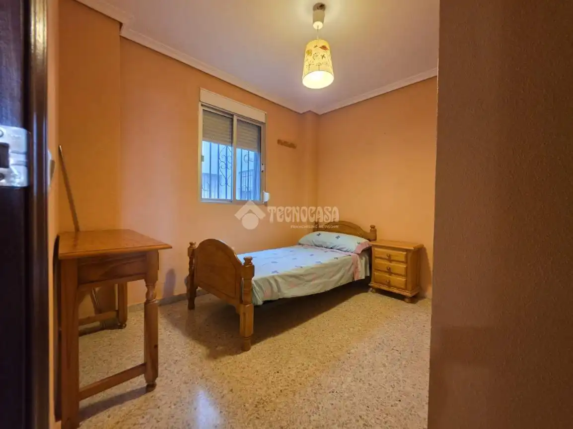 Piso de 90 m² en Sevilla