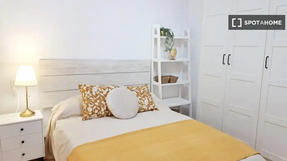 Habitación 155 m², Zaragoza