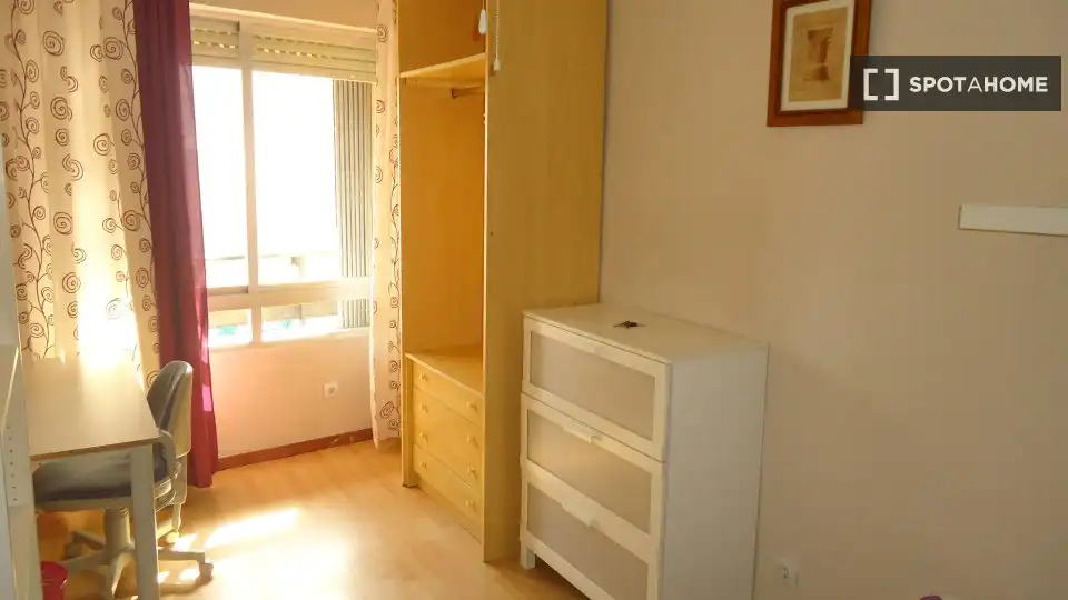 Habitación 121 m², Córdoba