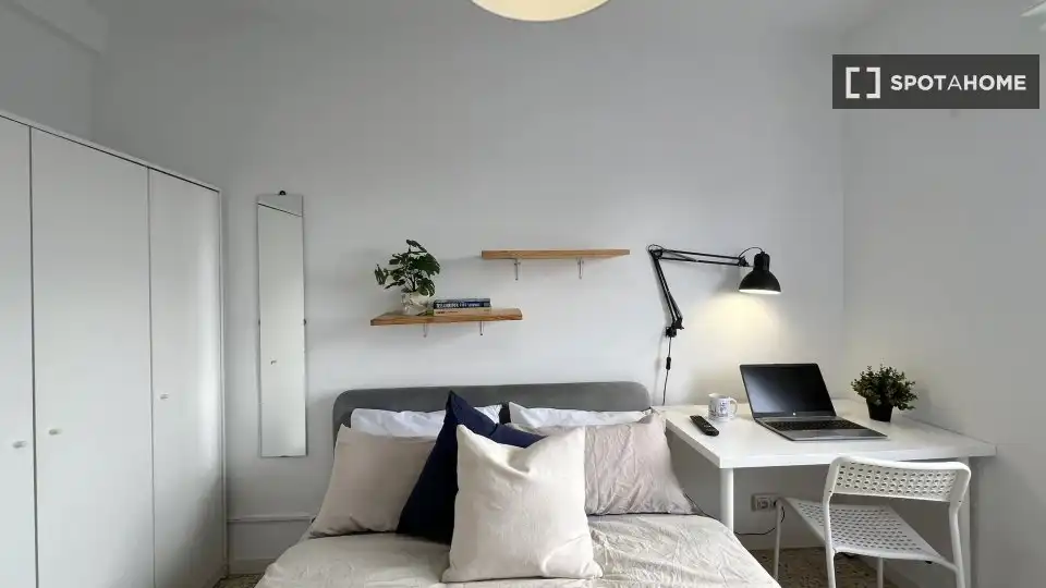 Habitació de lloguer, Madrid