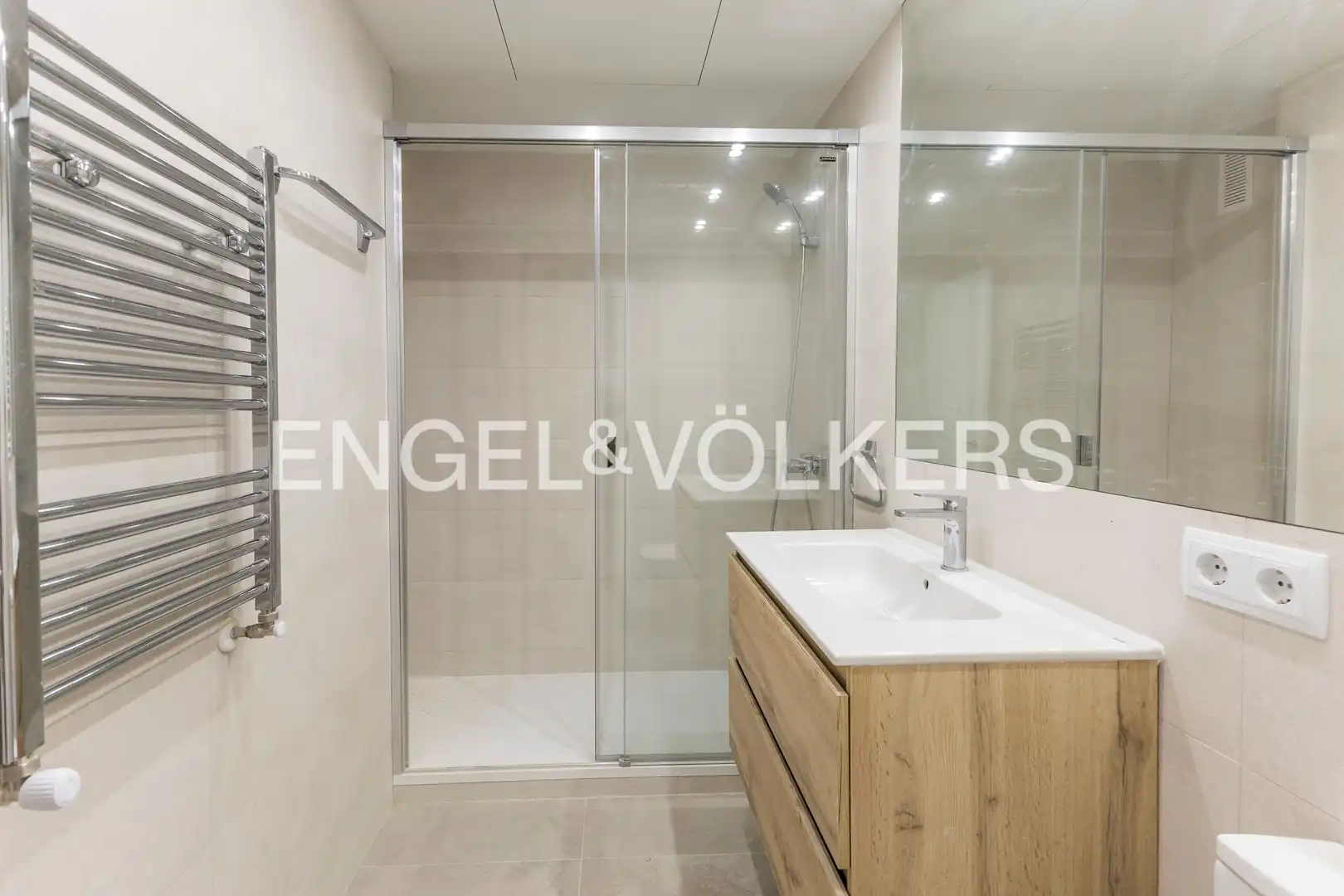 Appartamento 98 m² a Madrid