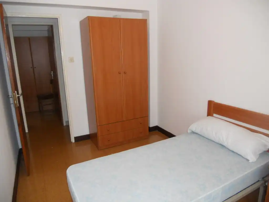 Piso de 75 m² en Santiago de Compostela