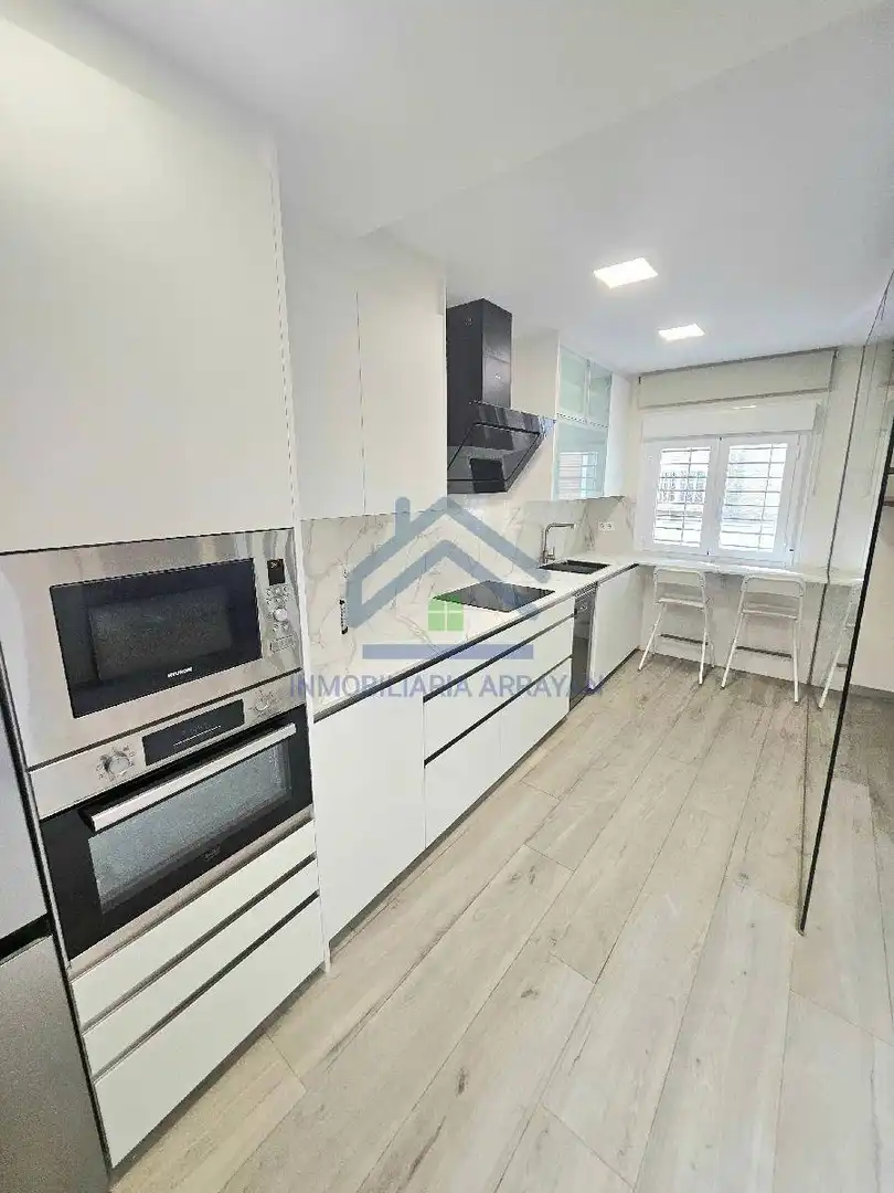 Casa de 120 m² a La Zubia