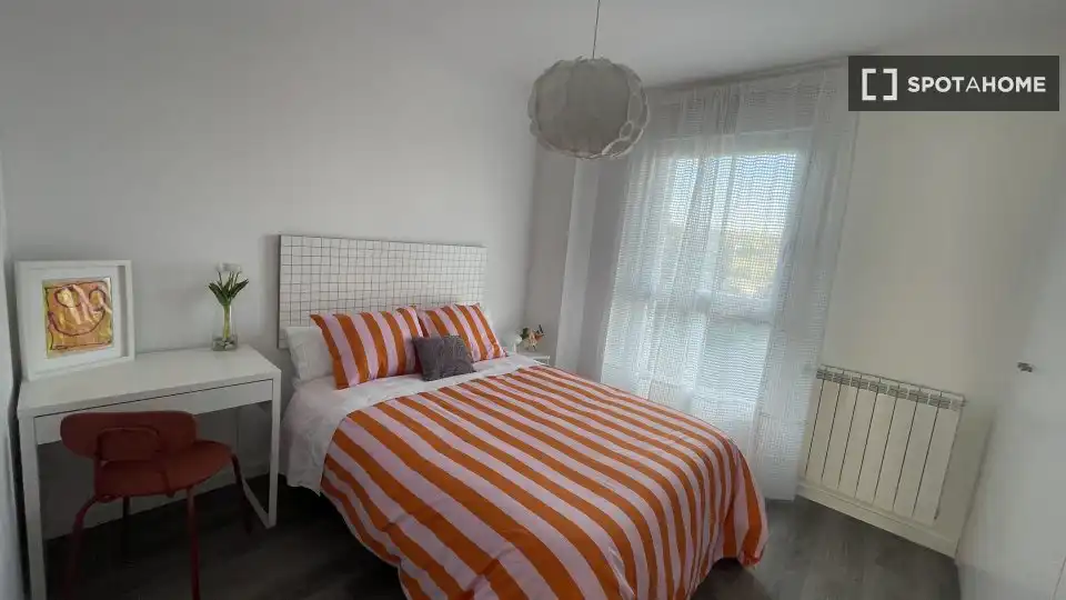 Habitación 115 m², Santa Cruz de Bezana