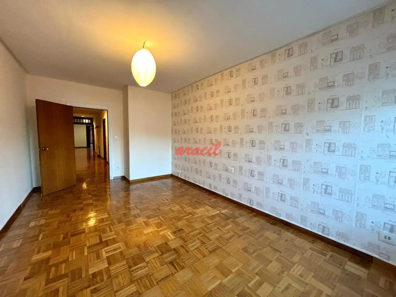 Apartamento 267 m² em Ourense