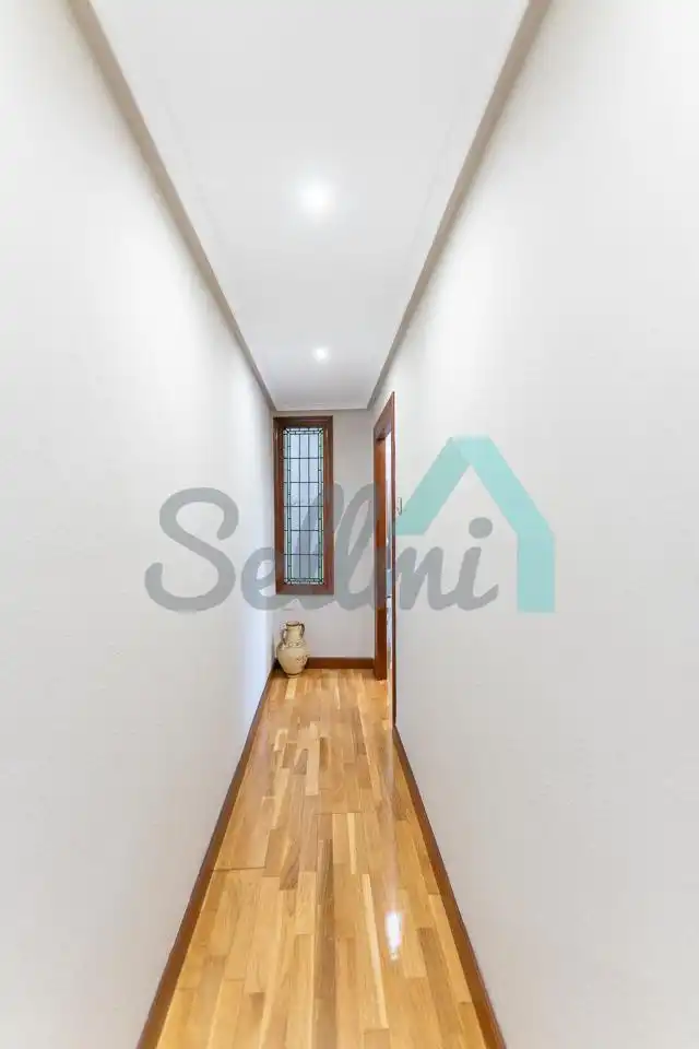 Piso de 104 m² en Oviedo