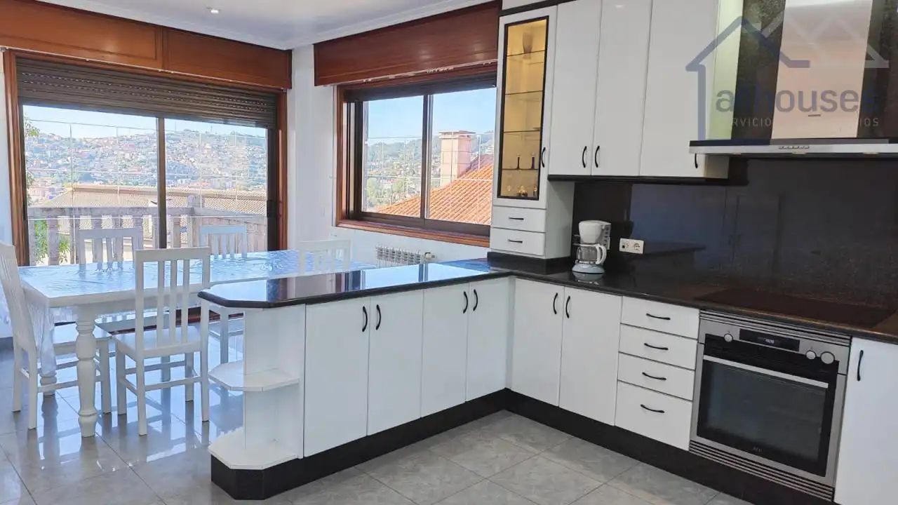 Piso de 362 m² en Vigo