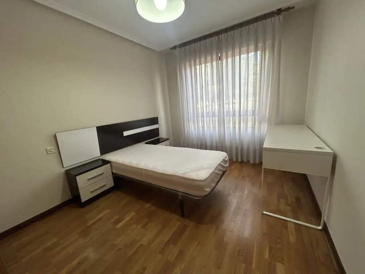 Piso de 97 m² en Oviedo