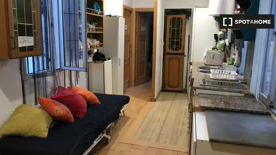 Habitación 81 m², Córdoba
