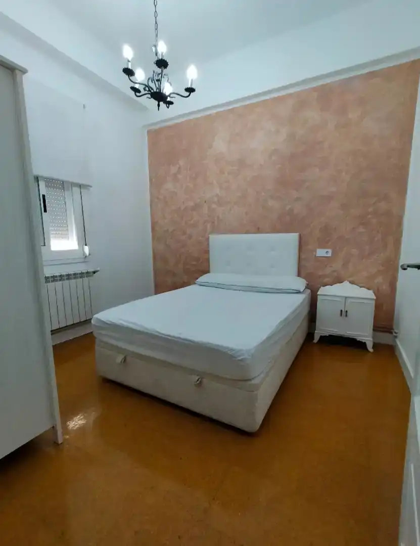 Piso de 90 m² en Ourense