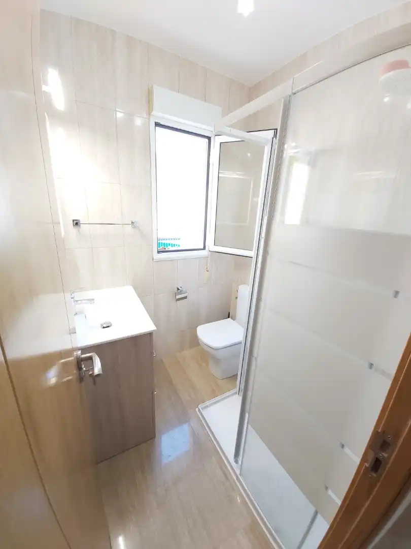 Habitació de lloguer, Sada
