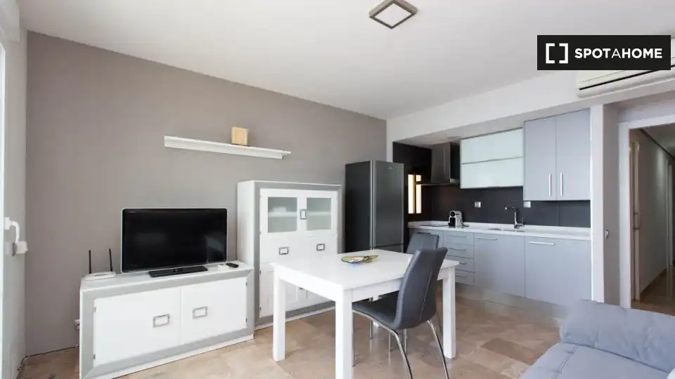 Habitación 86 m², Roquetas de Mar