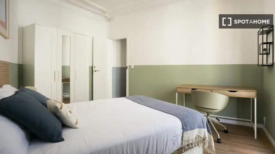 Habitación 120 m², Barcelona