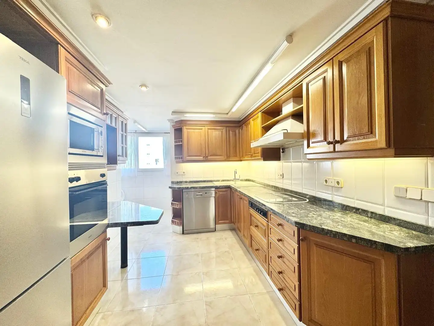Appartamento 451 m² a Gandia