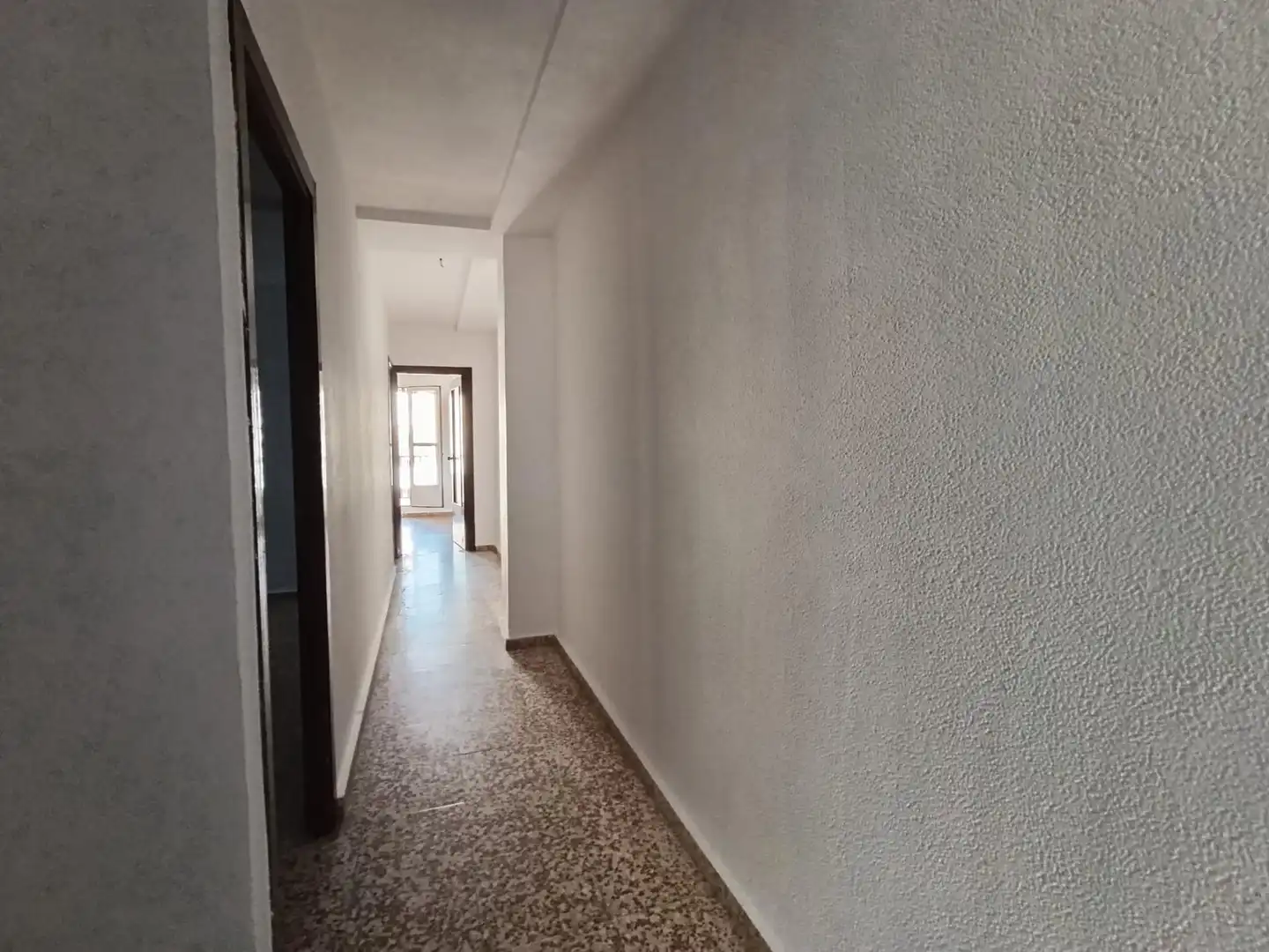 Piso de 80 m² en Adra