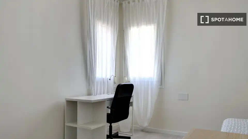 Habitación 104 m², Zaragoza