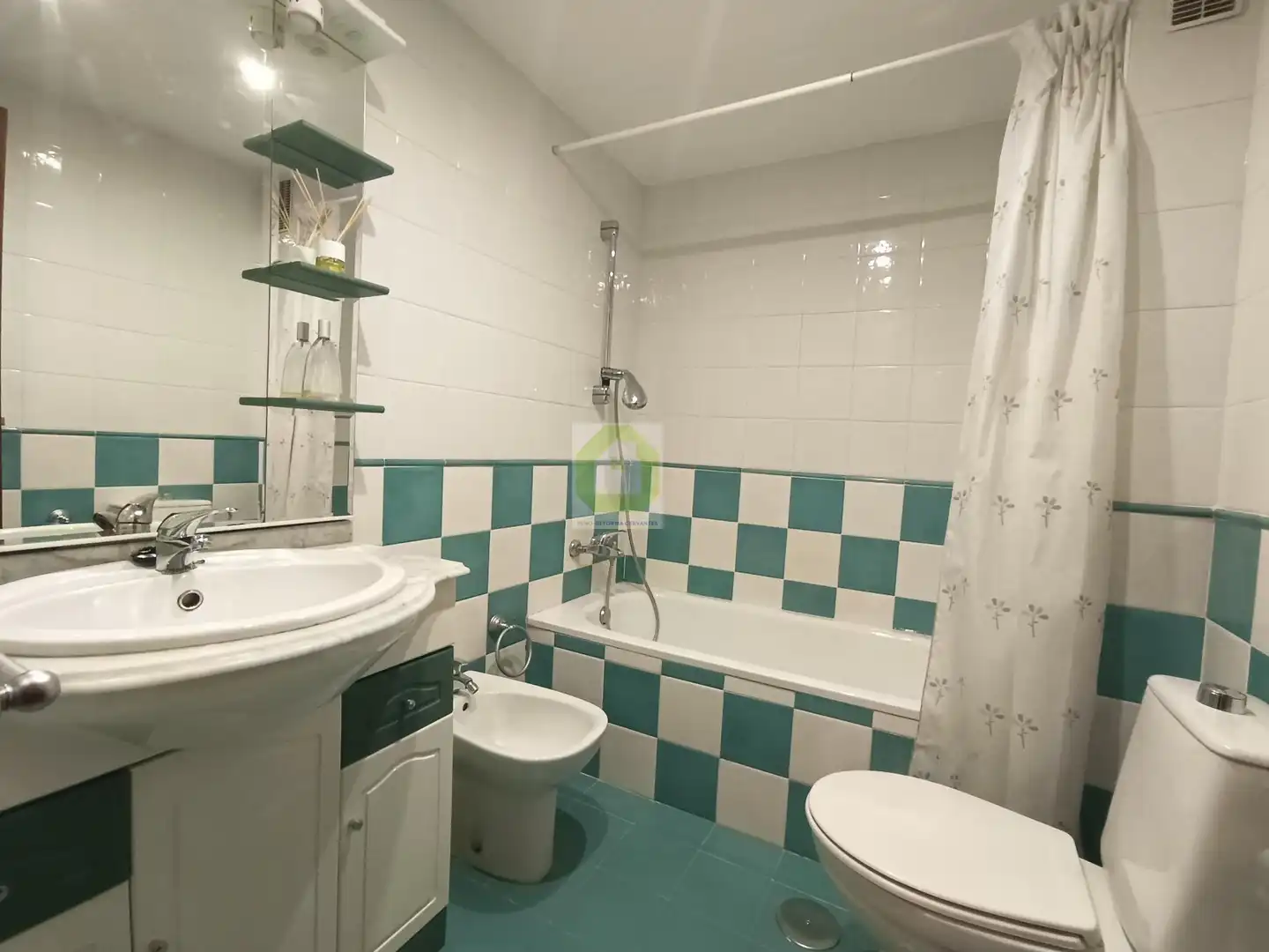 Piso de 66 m² en Granada