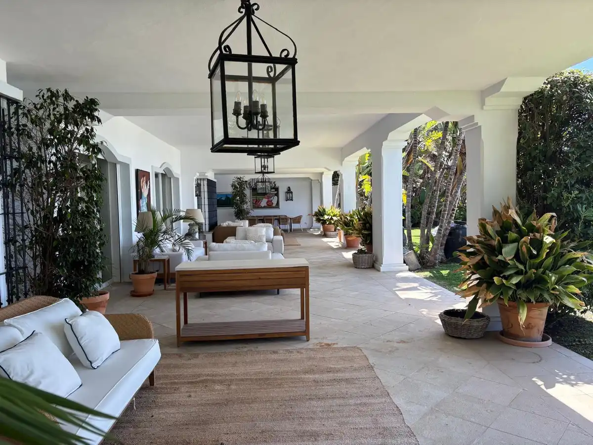 Pis de 984 m² a Estepona