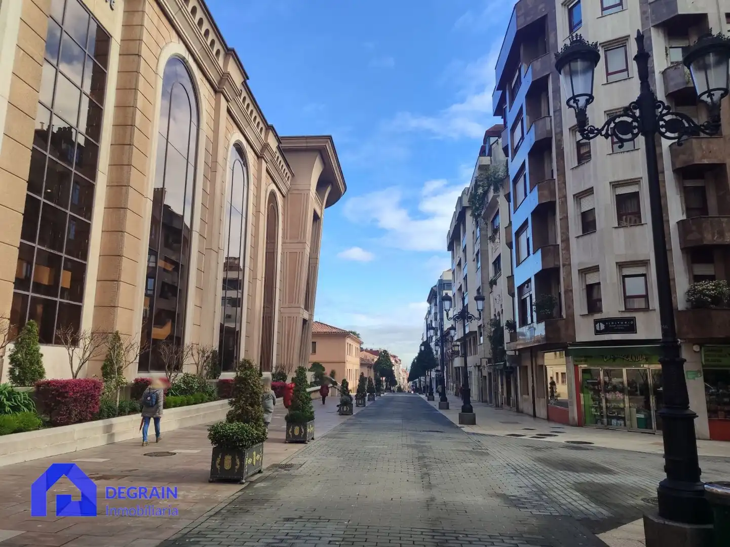 Piso de 146 m² en Oviedo