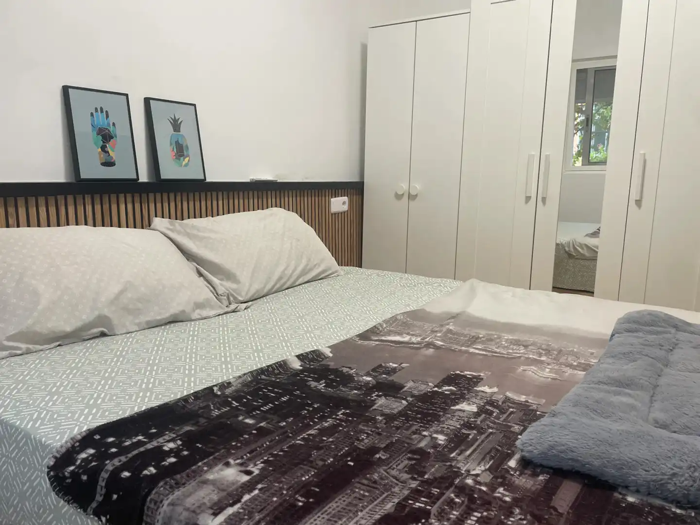Квартира 90 м² у Барселоні