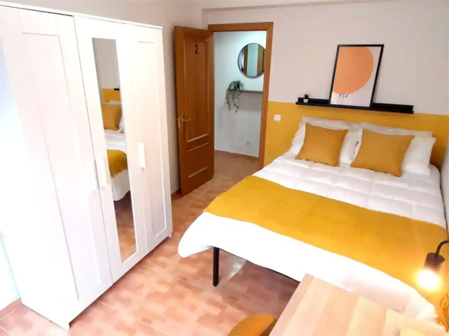 Habitación 85 m², León