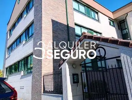 Piso de 85 m² en Oleiros