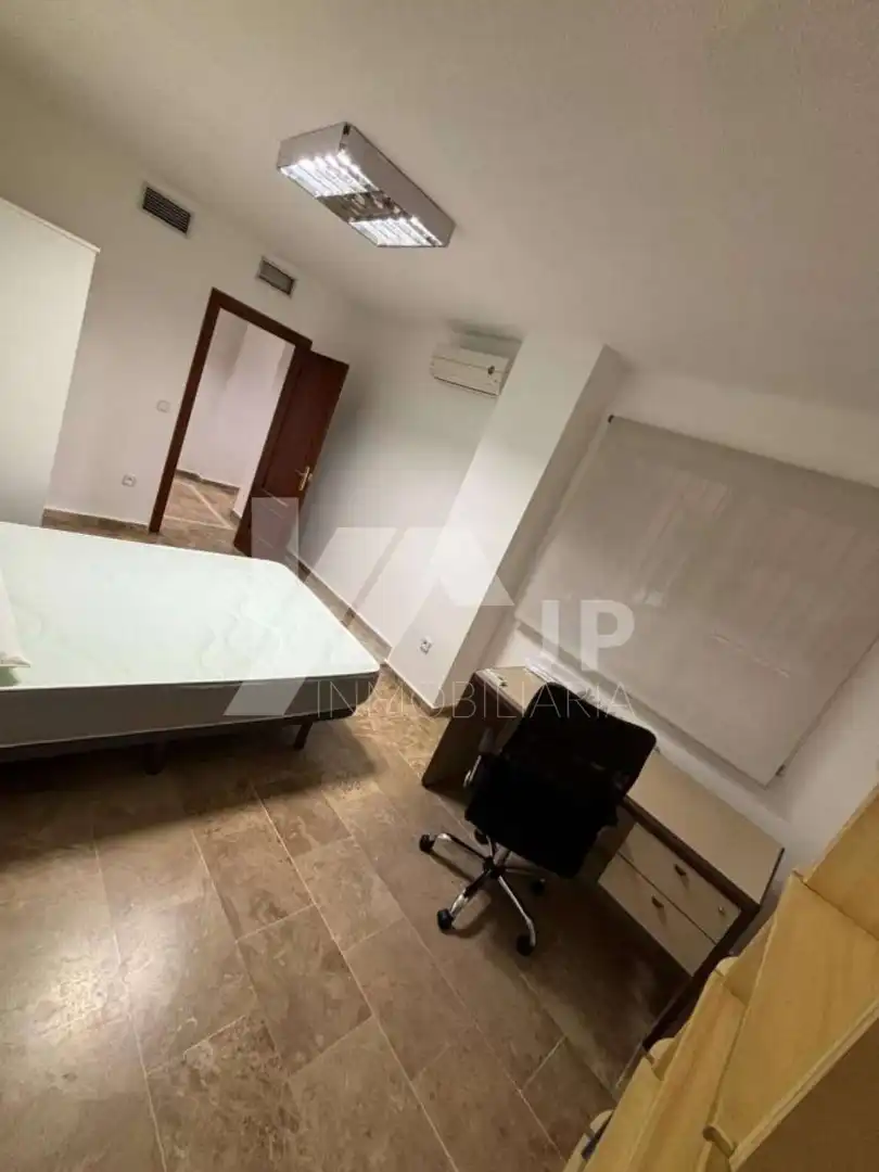 Piso de 103 m² en Granada