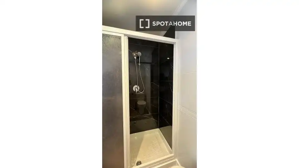Habitación 127 m², Bilbao