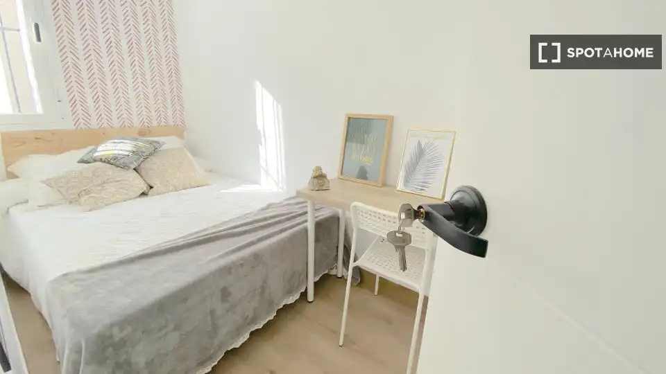 Habitación 230 m², Sevilla