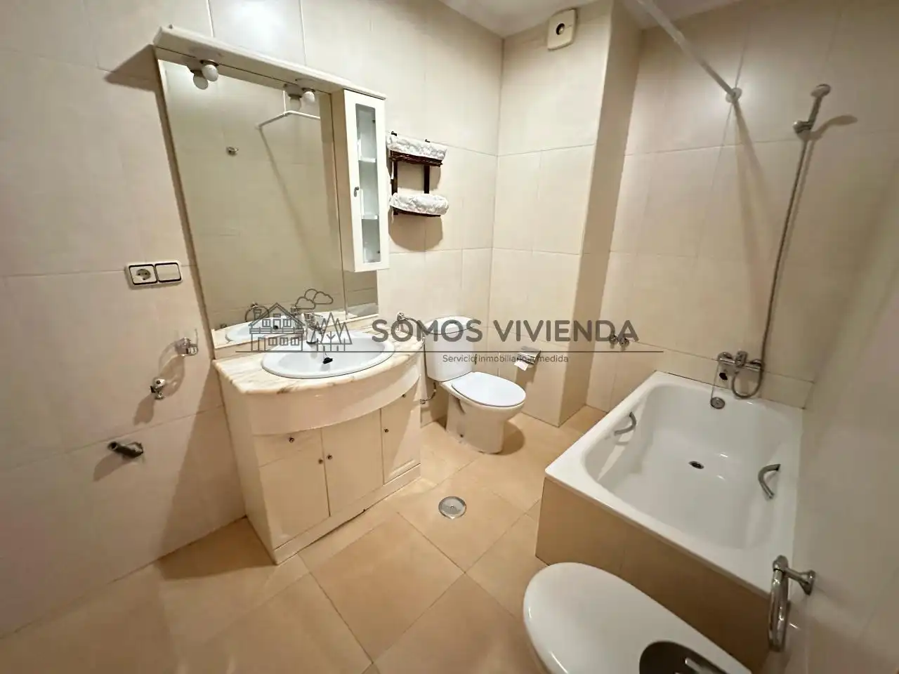 Pis de 81 m² a Ourense