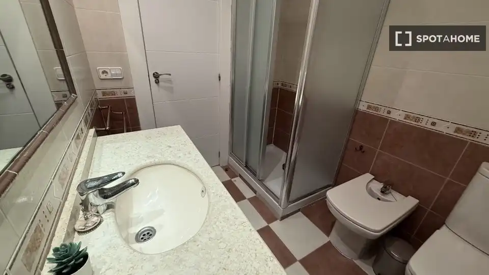Quarto para alugar, Madrid