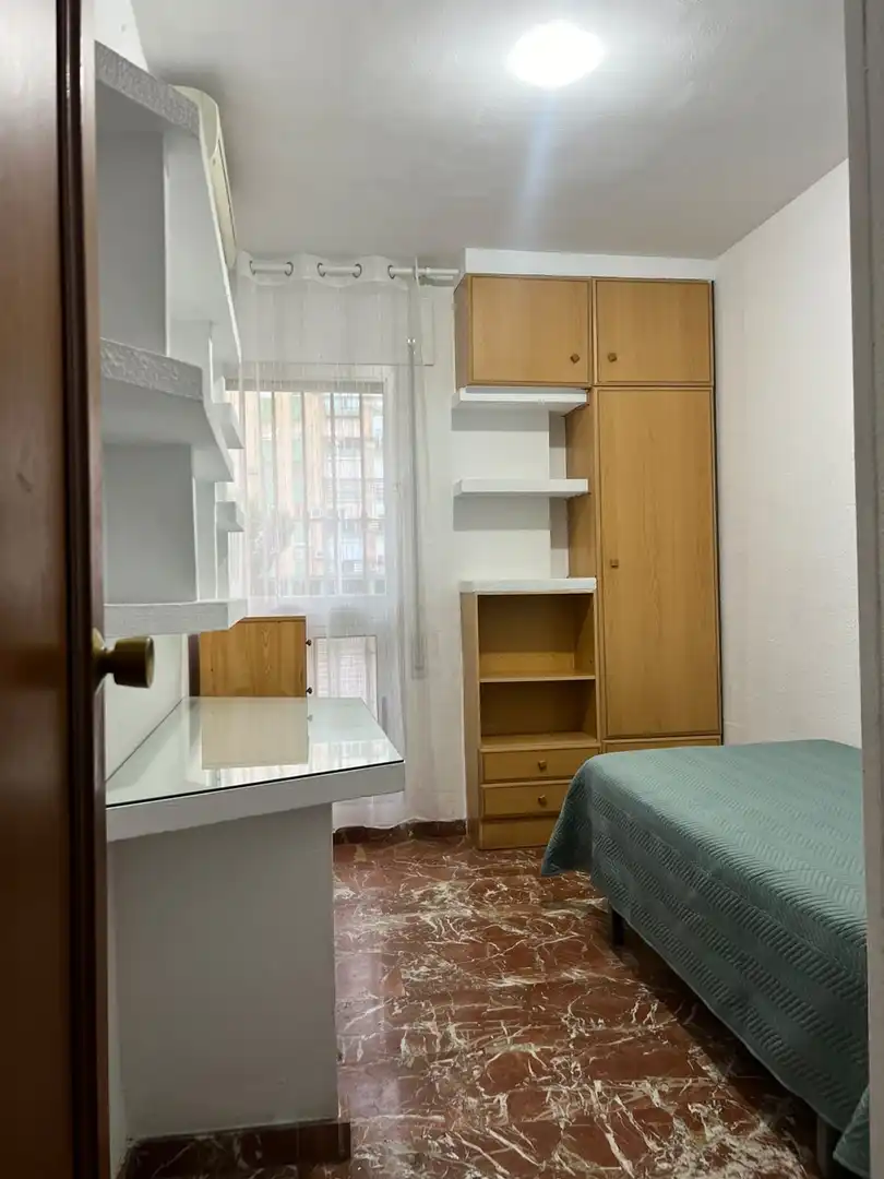 Habitación 90 m², Sevilla