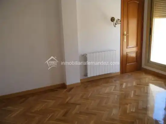Piso de 130 m² en Cáceres
